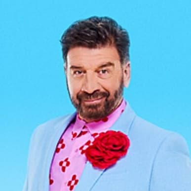 Nick Knowles